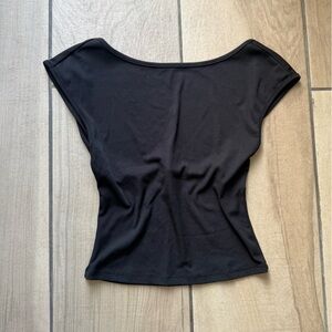 Chic Black Backless Women's Top